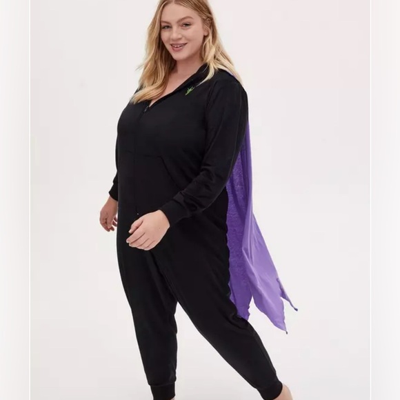 TORRID x DISNEY Maleficent Fleece Zip Pajama Onesie Hooded NWT Size 3/4 3X-4x - Picture 1 of 4
